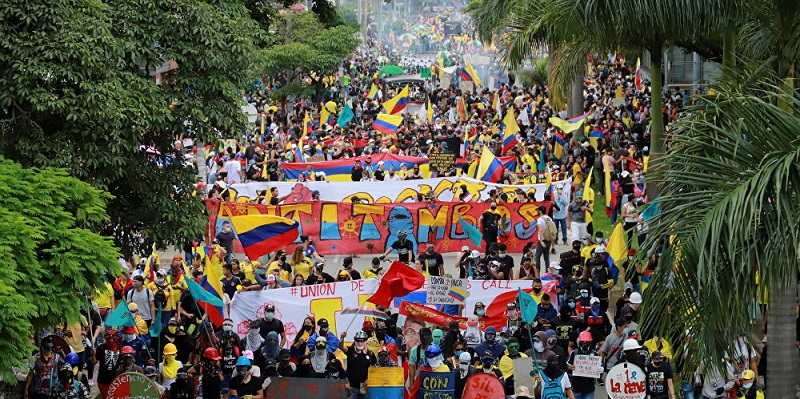 Aksi Protes Berlanjut Hingga Blokir Jalan, Kolombia Kerahkan Militer Di Sejumlah Titik