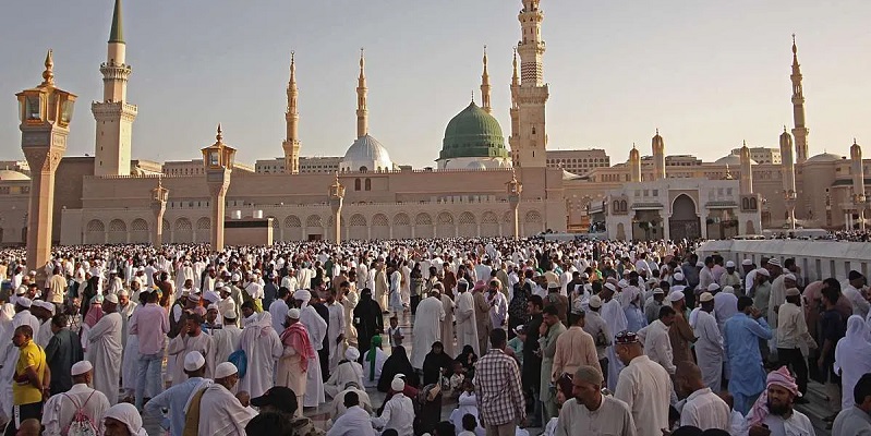 Mufti Arab Saudi Izinkan Pengkloteran Shalat Idul Fitri Di Tengah Pembatasan Covid-19