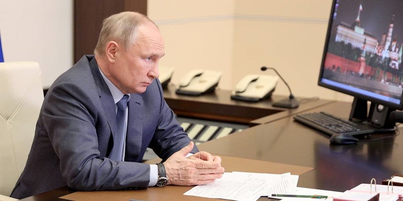 Presiden Putin Berduka, Pastikan Keluarga Korban Penembakan Di Kazan Dapat Dukungan Dan Bantuan