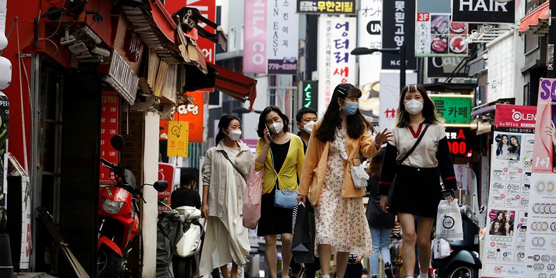 Mulai Juli, Korea Selatan Tak Wajibkan Penggunaan Masker Di Luar Ruangan Bagi Orang Yang Sudah Divaksin
