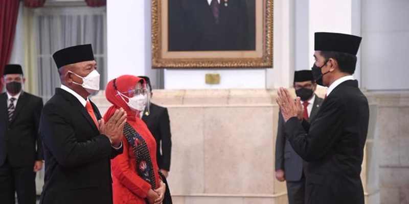 Resmi, Jokowi Lantik Pengganti Doni Monardo Sebagai Kepala BNPB