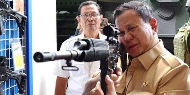 Mafia Alutsista Bidik Akuntabilitas Menhan Prabowo Subianto
