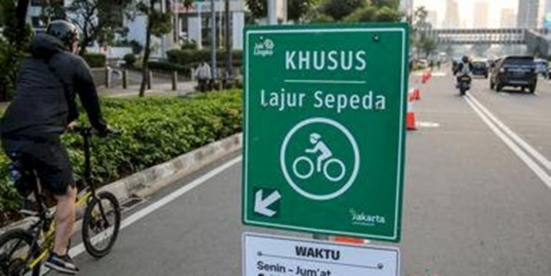 Kapolri Setuju Jalur Sepeda Permanen Di Jakarta Dibongkar