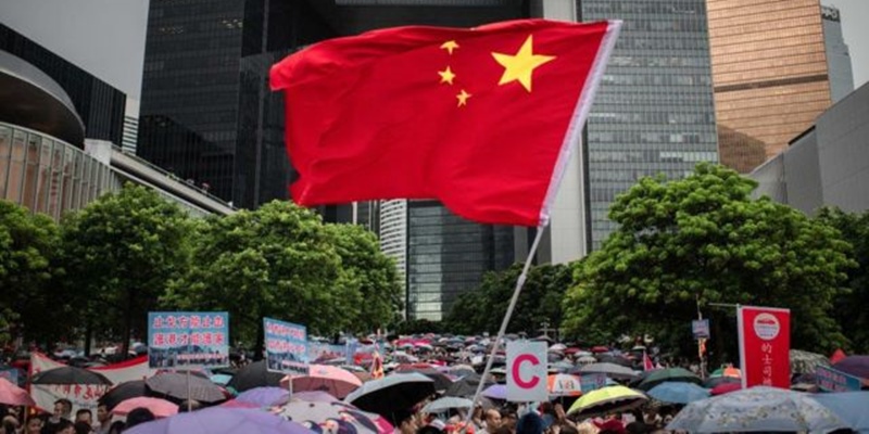 Pengamat: Perluasan Sanksi Biden Pada 59 Perusahaan China Justru Rugikan Investor AS Sendiri