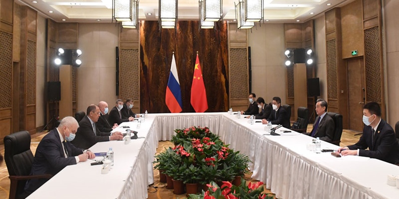 China-Rusia Makin Mesra, Wang Yi Sebut Kedekatan Keduanya Adalah Model Baru Untuk Hubungan Negara-negara Besar