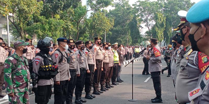 Jelang Pelantikan Pegawai KPK, Sekitaran Gedung Merah Putih Dipenuhi Aparat TNI-Polri Hingga Water Canon