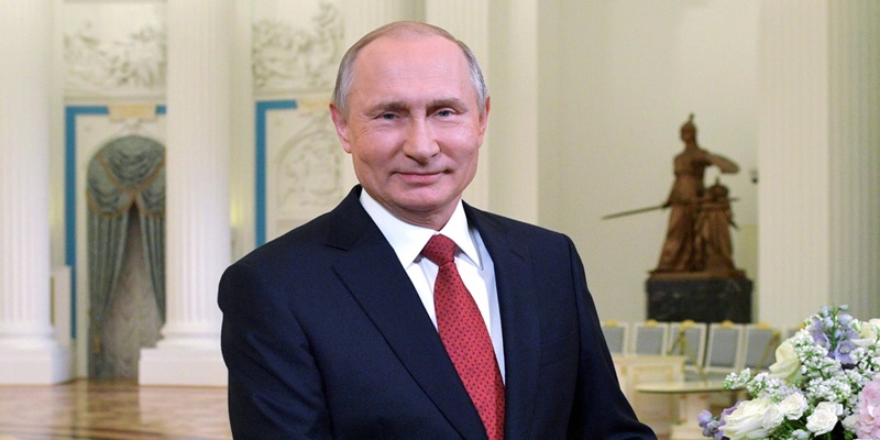 Vladimir Putin Jadi Pemimpin Asing Pertama Yang Ucapkan Selamat Atas Terpilihnya Ebrahim Raisi Sebagai Presiden Iran