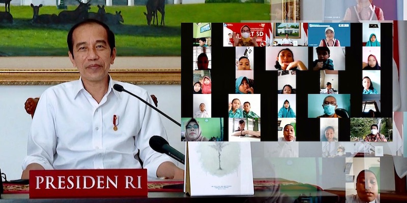 Jokowi Minta Anak-anak Tetap Gembira Selama Pandemi, Sementara Banyak Yang Kehilangan Orang Tua Karena Covid-19
