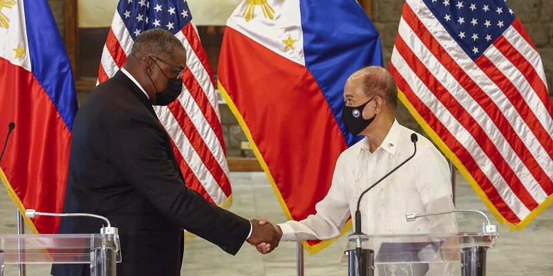 Hasil Kunjungan Menhan Austin, Filipina Lanjutkan Pakta Pertahanan dengan AS