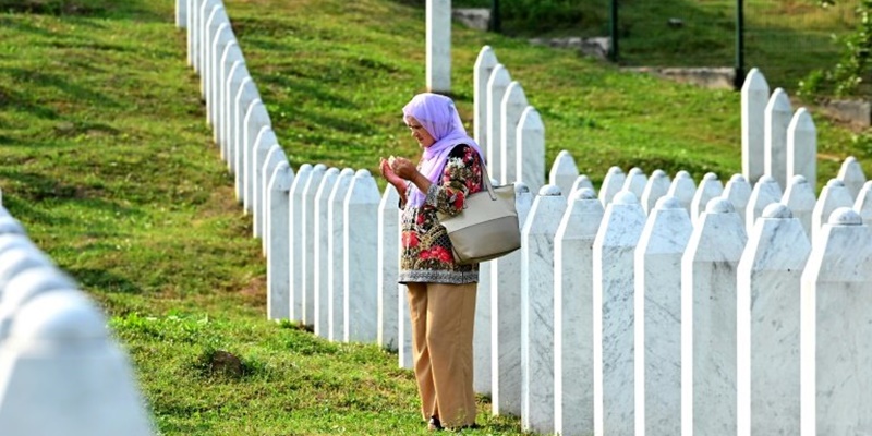 Sejarah Kelam 26 Tahun Pembantaian Srebrenica: 19 Jenazah Kembali Dimakamkan Setelah Diidentifikasi
