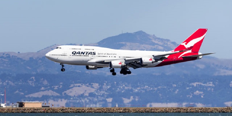 Australia Kerahkan Pesawat Qantas untuk Repatriasi Ratusan Warganya di Indonesia