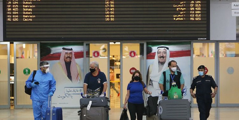 Kuwait Larang Warga Yang Belum Divaksinasi Covid-19 ke Luar Negeri