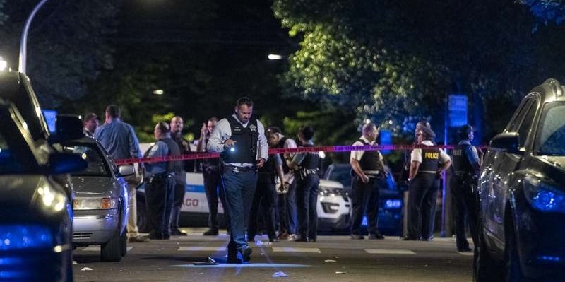 Aksi Penembakan Brutal Di Chicago Bunuh 16 Orang, 76 Lainnya Terluka