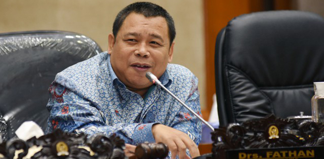 Memicu Peredaran Rokok Ilegal, Pimpinan Komisi XI DPR Keberatan PP 109/2012 Direvisi