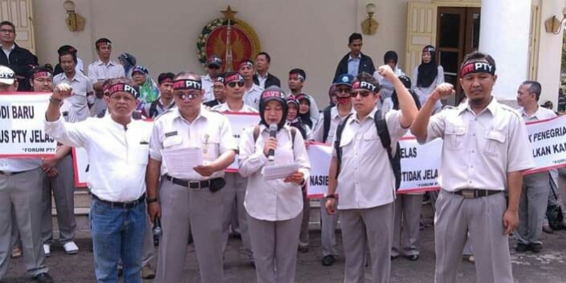 Menhan Prabowo Didesak Turun Tangan Bereskan Nasib Pegawai UPN Veteran Yogyakarta
