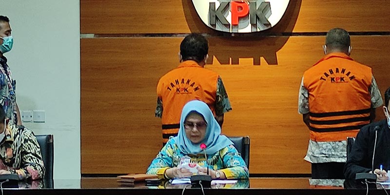 Dua Tersangka Kasus Gratifikasi Dan TPPU HGU Di Kalbar Disidangkan Di PN Tipikor Surabaya