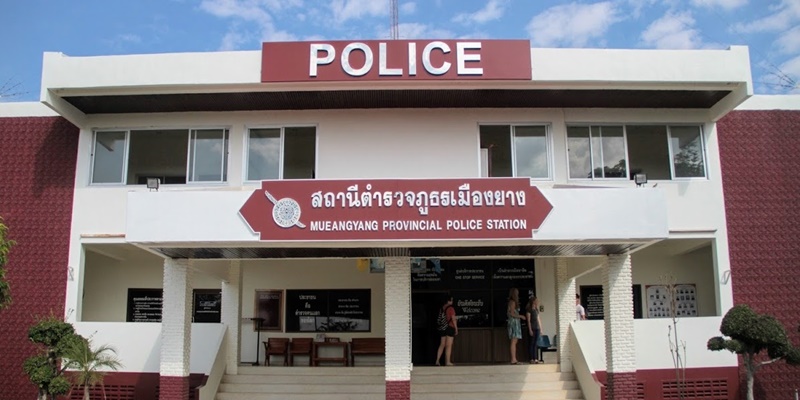Selewengkan Tunjangan Covid untuk Anggotanya, Polisi Senior Thailand Dipecat
