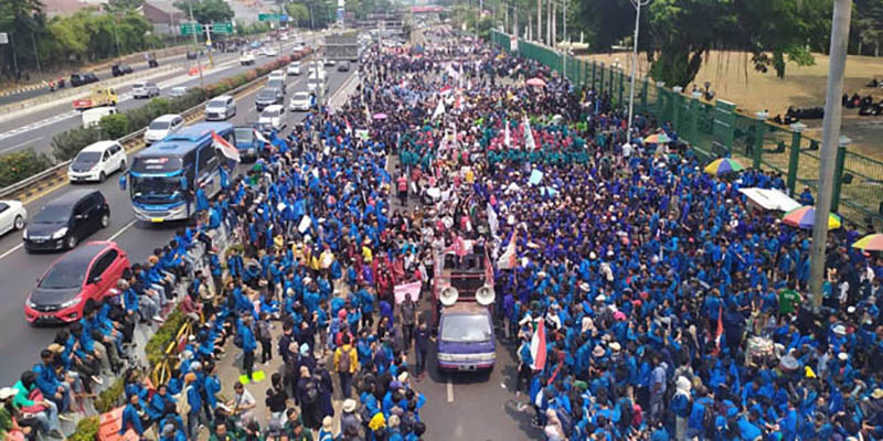 Seruan Aksi, LMND Sulsel Akan Turun ke Jalan Kritisi Pemerintahan Jokowi Hari Ini