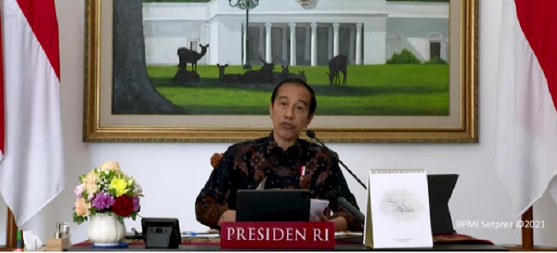Kasus Covid-19 Luar Jawa-Bali Melonjak, Jokowi: Mobilitas Masyarakat Harus Direm 2 Minggu