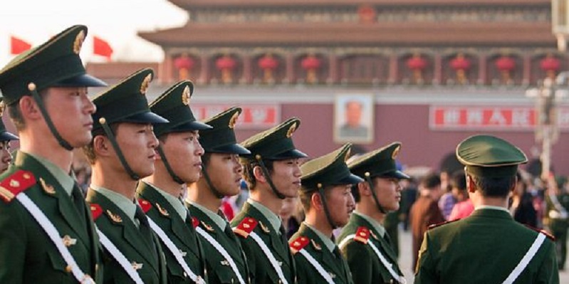 Duet Maut Komandan Militer Baru dan Petinggi Partai Komunis Xinjiang Tingkatkan Penindasan Minoritas Uighur