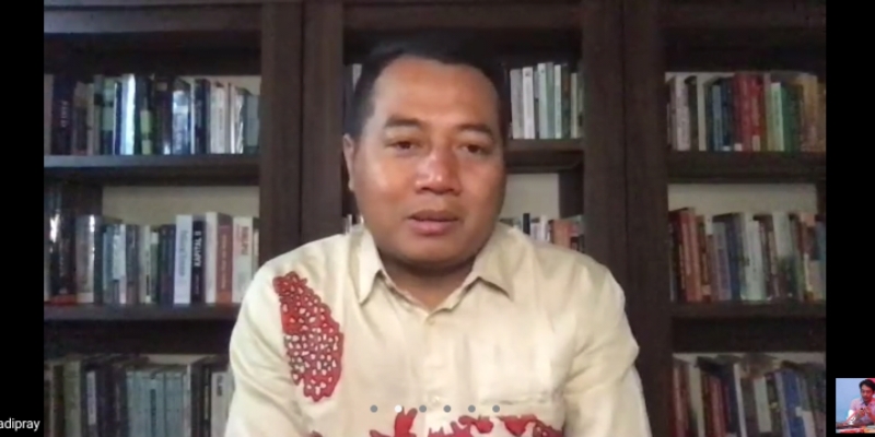 Main Aman, Kaki Politik Jokowi Akan Dipasang ke Banyak Capres 2024