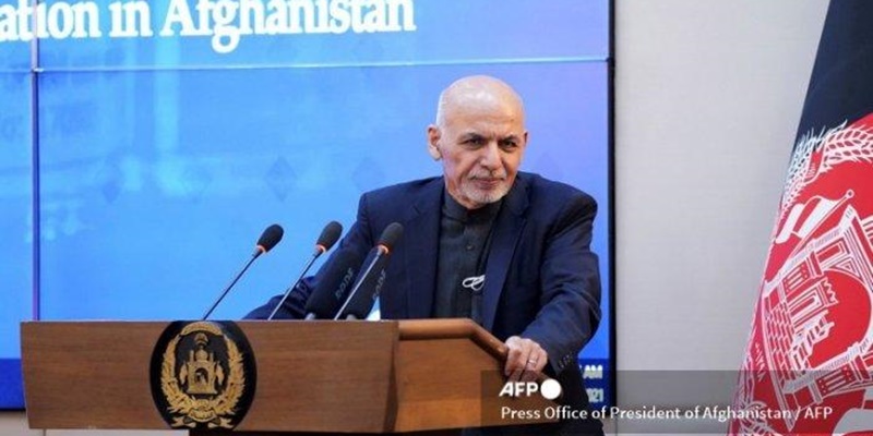 Utusan Kremlin: Ghani Kabur Bawa Uang Berkoper-koper, Sebagian Ditinggalkan di Landasan karena Tidak Muat