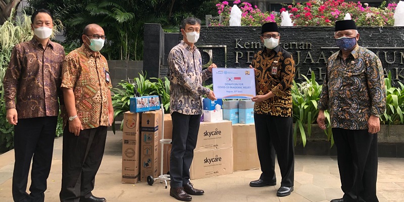 K-Water Donasikan Tanki Oksigen ke Kementerian PUPR
