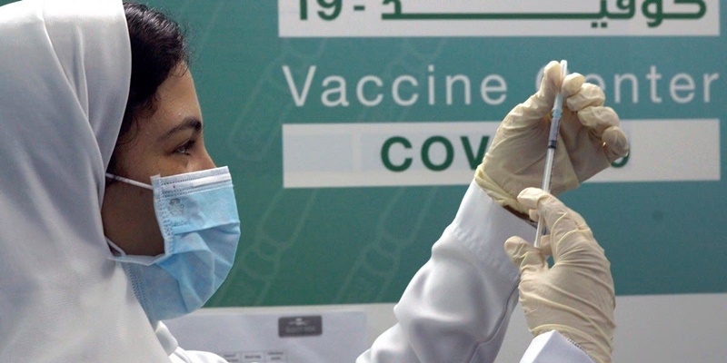 Arab Saudi Ijinkan Turis Datang, Asalkan Sudah Menerima Suntikan Booster Vaksin yang Diakui Kerajaan