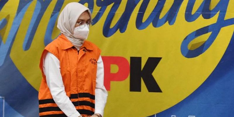KPK Kumpulkan Bukti Elektronik dan Uang saat Geledah Rumah Bupati Probolinggo, Puput Tantriana Sari