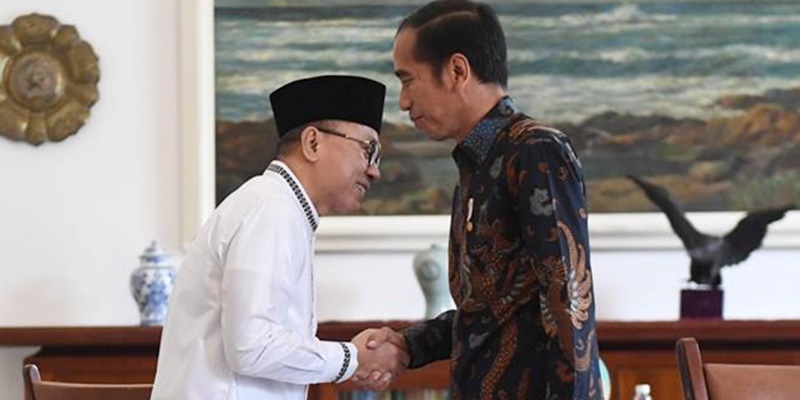 CLBK PAN dan Jokowi Mengancam Kursi Nadiem Makarim