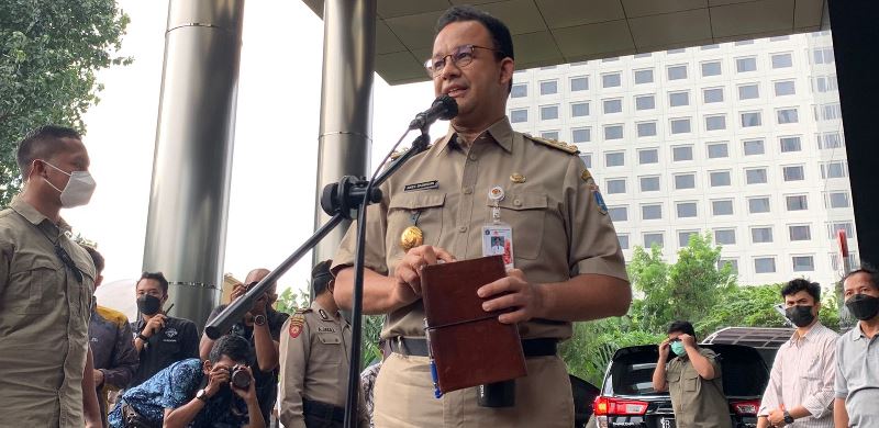 Beda Sikap Usai Diperiksa KPK, Anies Baswedan Tenang sedangkan 2 Politisi PDIP Pilih Kabur dari Wartawan
