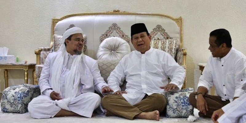 Pengamat: Sayang Sekali Prabowo Acuh Tak Acuh kepada Habib Rizieq, Padahal Sudah Berjuang Bersama