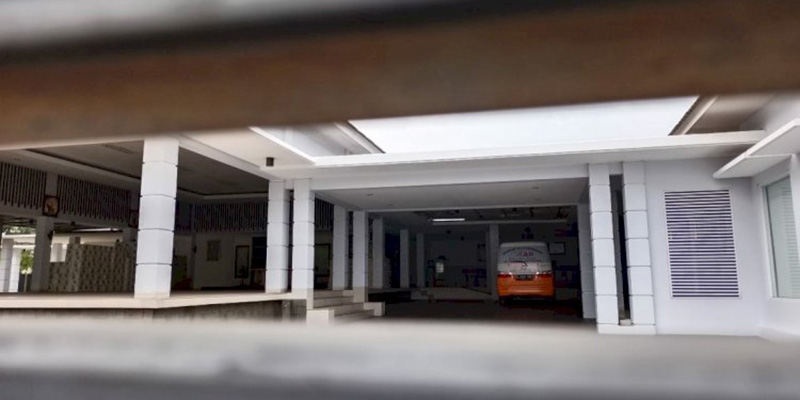 Miliki Harta Rp 100 Miliar, Rumah Mewah Azis Syamsuddin di Bandarlampung Hanya Ada Ambulans