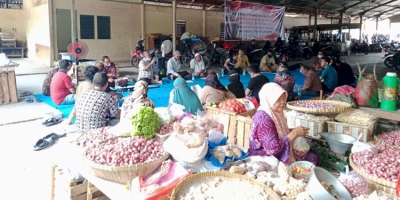 Rasakan Ketidakadilan, Pedagang Pasar Johar Ancam Mogok Dagang