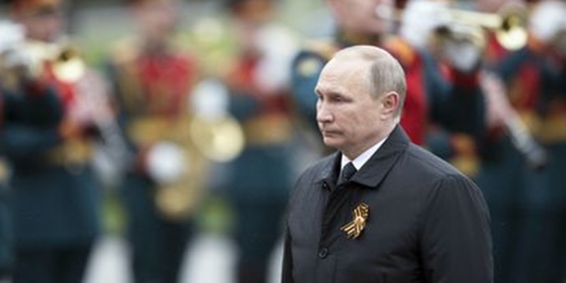 Putin Berduka, Akui Meninggalnya Menteri Zinichev adalah Kehilangan yang Tidak Tergantikan