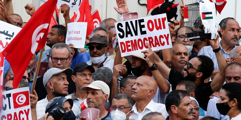 Tolak Perampasan Kekuasaan, Warga Tunisia Tuntut Pengunduran Diri Presiden Kais Saied