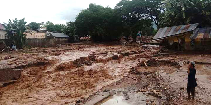 Desa Tuva Sigi Banjir Lumpur, 74 KK Mengungsi