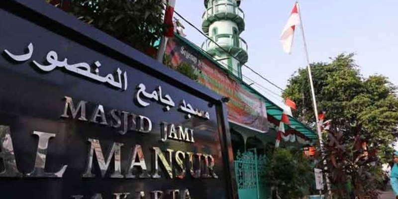 Anies Baswedan akan Revitalisasi Masjid Bersejarah Al Mansur