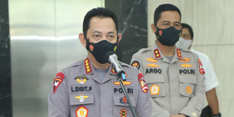 Kapolri: TNI-Polri Harus Terus Bersinergi Wujudkan Target Vaksinasi Presiden Jokowi