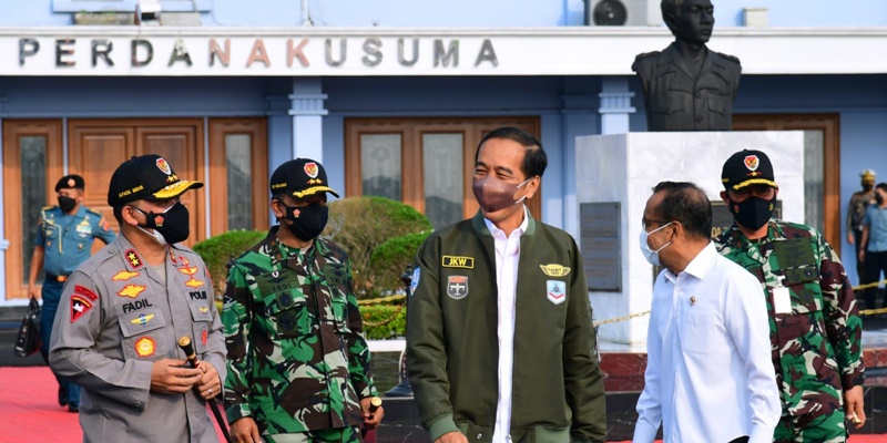 Akan Didemo Mahasiswa, Presiden Jokowi Malah Terbang ke Kalimantan