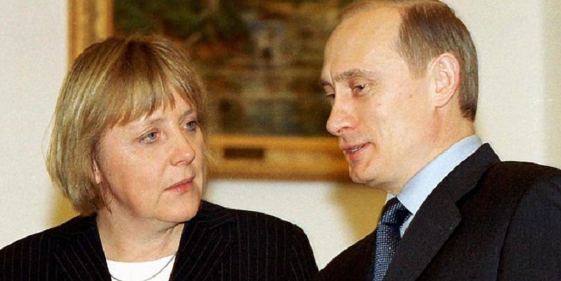 Angela Merkel: Bagi Putin Keruntuhan Uni Soviet adalah Tragis, Tapi Kegembiraan untuk Jerman