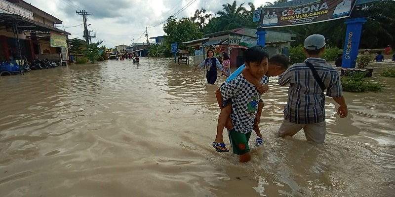 Banjir Masih Menggenangi 10 Wilayah di Tebing Tinggi, Warga Diminta Waspada Cuaca Dua Hari Kedepan