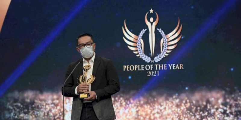 Terima 5 Penghargaan Dalam Sehari, Ridwan Kamil: Tangannya Pegel
