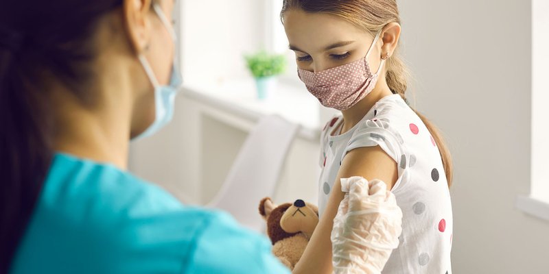 IDAI Berikan Rekomendasi Teknis Penyuntikan Vaksin Covid-19 untuk Anak Usia 6-11 Tahun