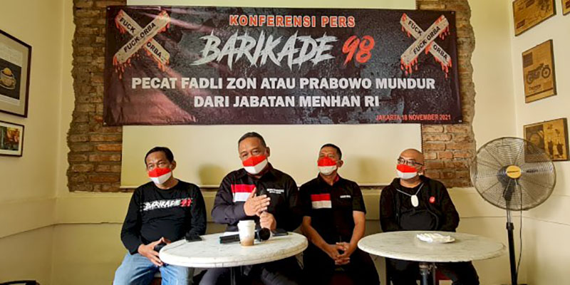 Kader Gerindra Masih Saja Kritik Pemerintah, Barikade 98 Desak Prabowo Mundur dari Menhan