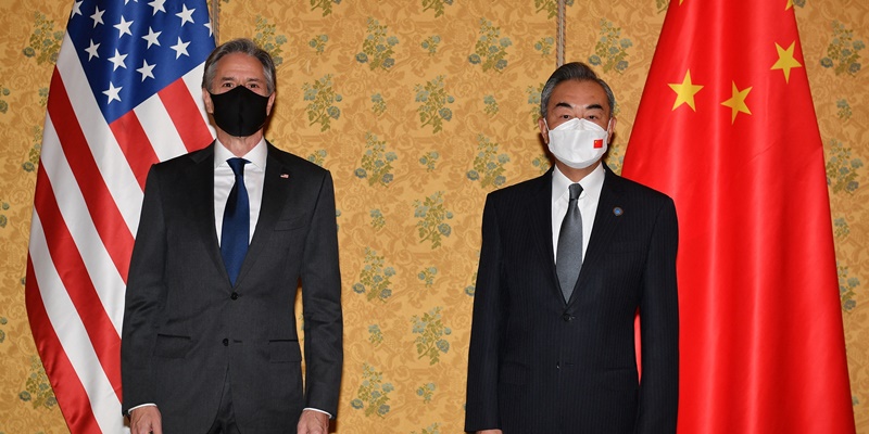 Tanpa Berjabat Tangan di KTT G20, Wang Yi Beri Peringatan kepada Blinken: AS Jangan Khianati China!