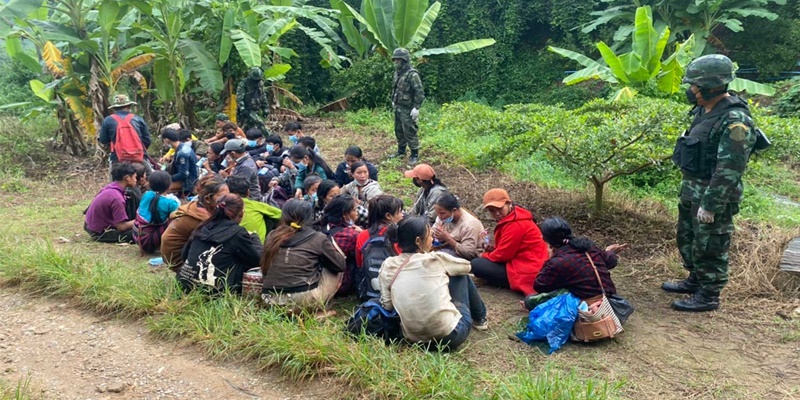 Niat Cari Kerja dengan Menerobos Perbatasan, Puluhan Warga Myanmar Ditangkap Tentara Thailand