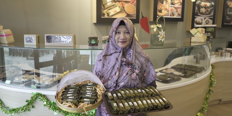 Kreatif di Tengah Pandemi, Mantan Dosen UI Kini Berjualan Arem-arem Mie