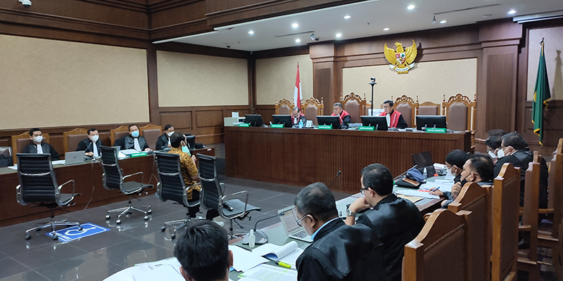 Sidang Korupsi, Azis Cecar Mantan Kadis Bina Marga Lampung Tengah