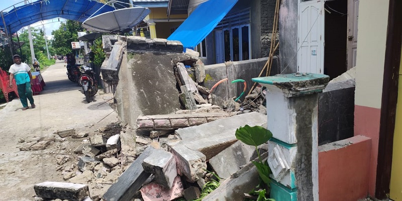 Sebanyak 230 Rumah Rusak Berat Usai Gempa M 7.4 di Flores Timur
